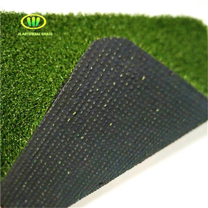 golff artiffisial grass3.jpg