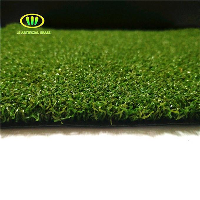 golff artiffisial grass2.jpg