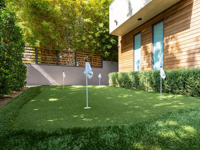 glaswellt artiffisial ar gyfer golf.jpg